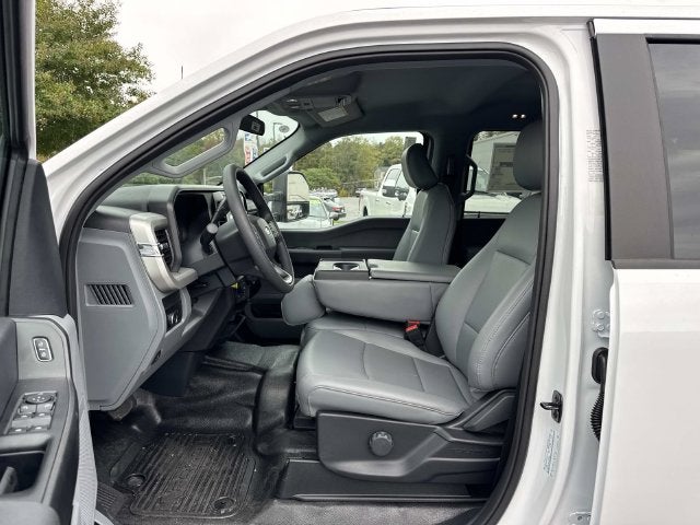 2027 Ford F-350SD XL