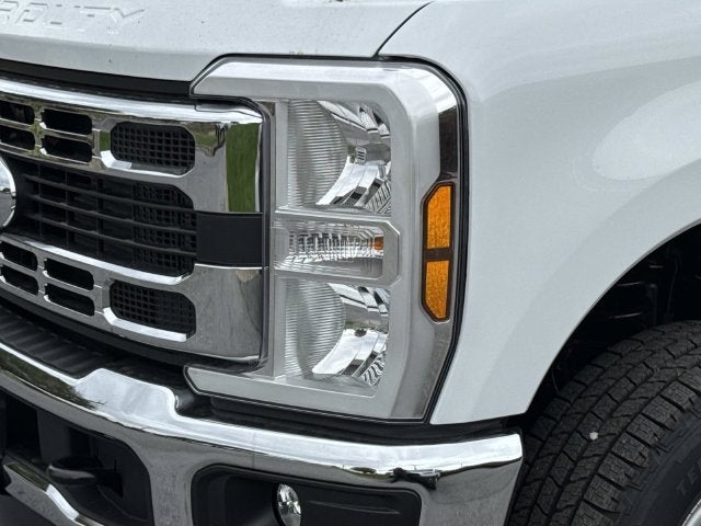 2027 Ford F-350SD XL
