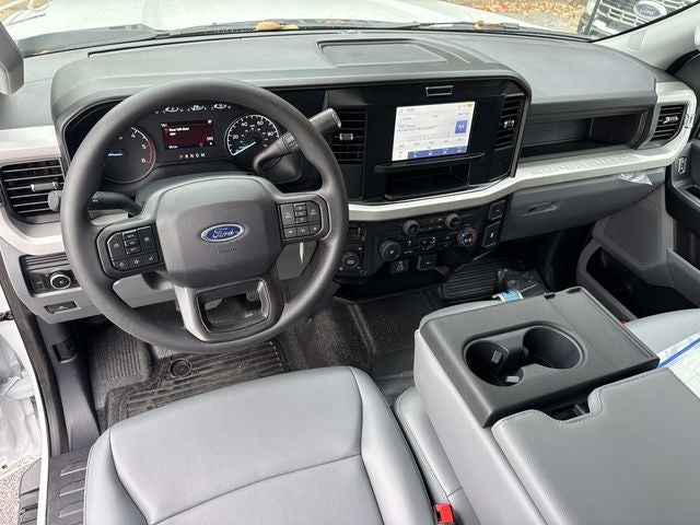 2025 Ford F-350SD XL