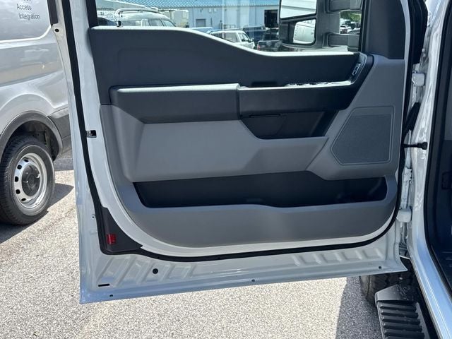 2025 Ford F-350SD XL