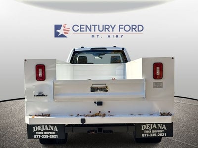 2025 Ford F-600SD XL