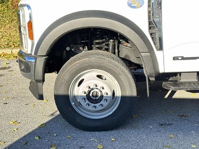 2025 Ford F-600SD XL