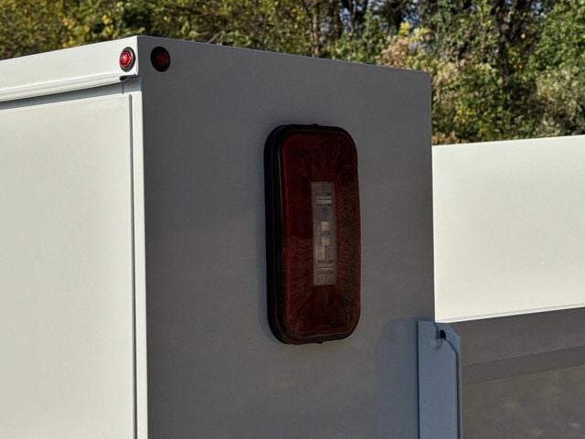 2025 Ford F-600SD XL