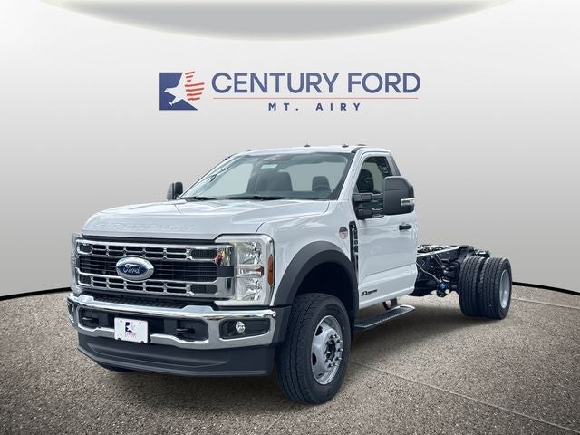 2025 Ford F-600SD XL