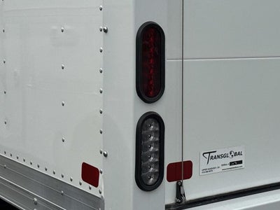 2025 Ford E-350SD Base Cutaway