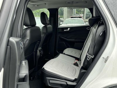 2024 Ford Escape Plug-In Hybrid Base