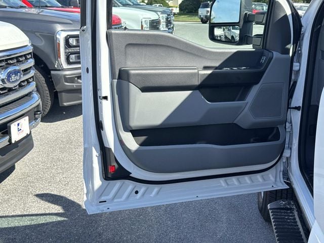 2027 Ford F-250SD XL