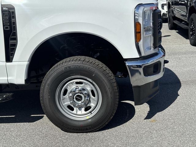 2027 Ford F-250SD XL