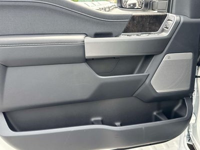 2025 Ford F-350SD Lariat