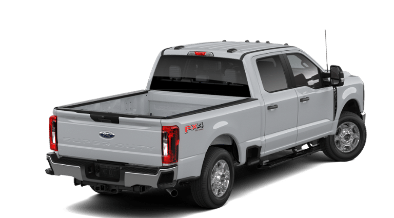 2026 Ford Super Duty F-350® XLT