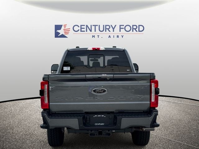 2026 Ford F-350SD Lariat