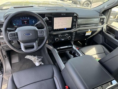 2025 Ford F-350SD Lariat