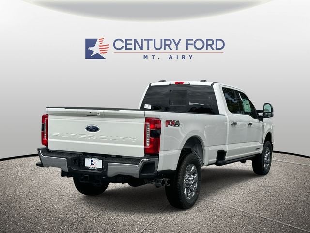 2025 Ford F-350SD Lariat