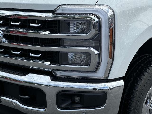 2025 Ford F-350SD Lariat