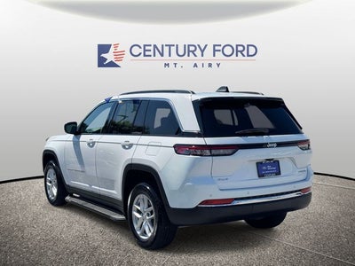 2024 Jeep Grand Cherokee Laredo