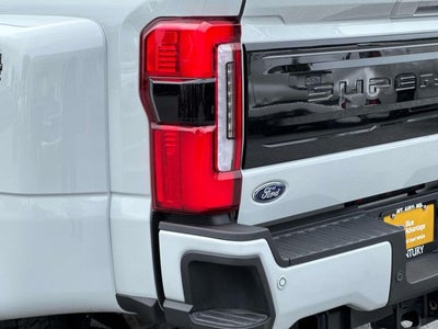 2025 Ford F-450 Platinum DRW