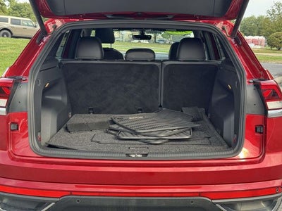 2022 Volkswagen Atlas Cross Sport 3.6 V6 SE w/ Technology
