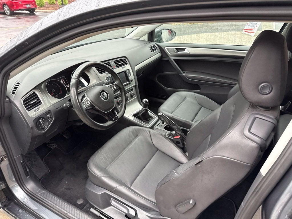 2015 Volkswagen Golf TSI S 2-Door
