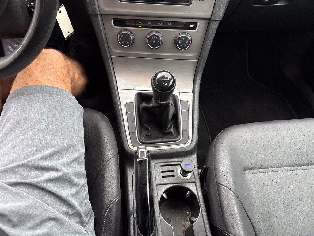 2015 Volkswagen Golf TSI S 2-Door