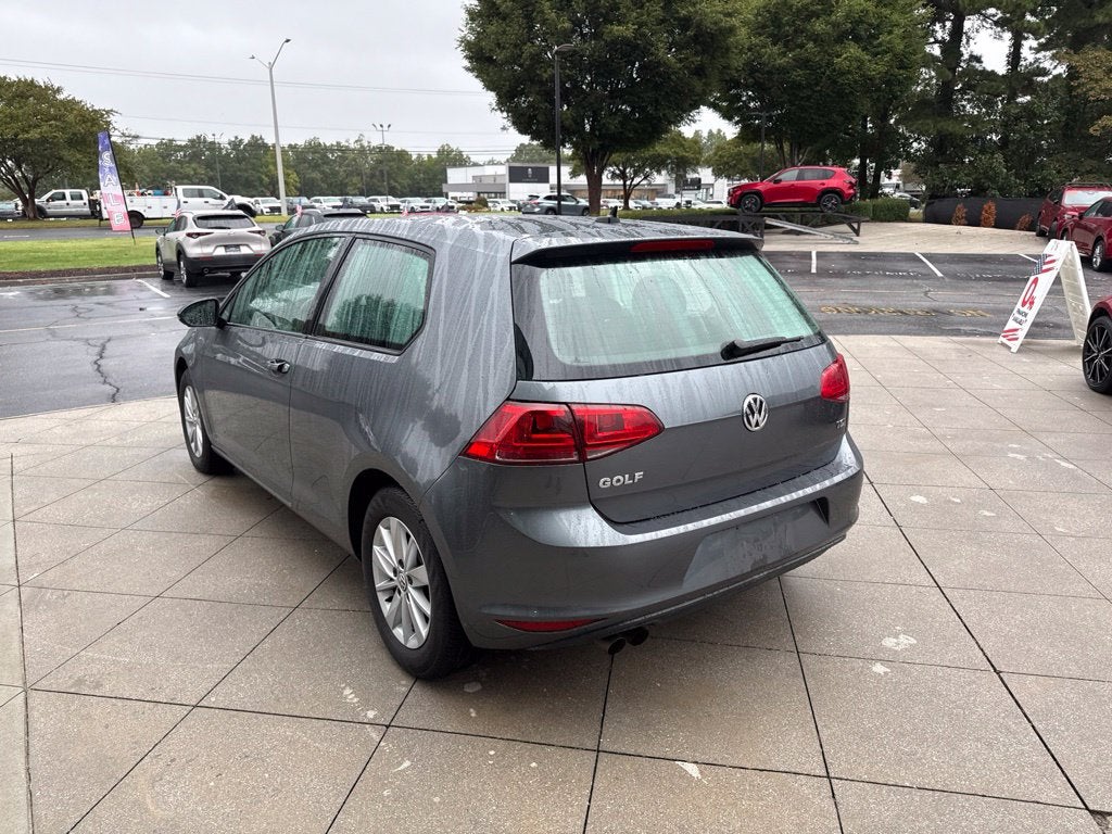 2015 Volkswagen Golf TSI S 2-Door