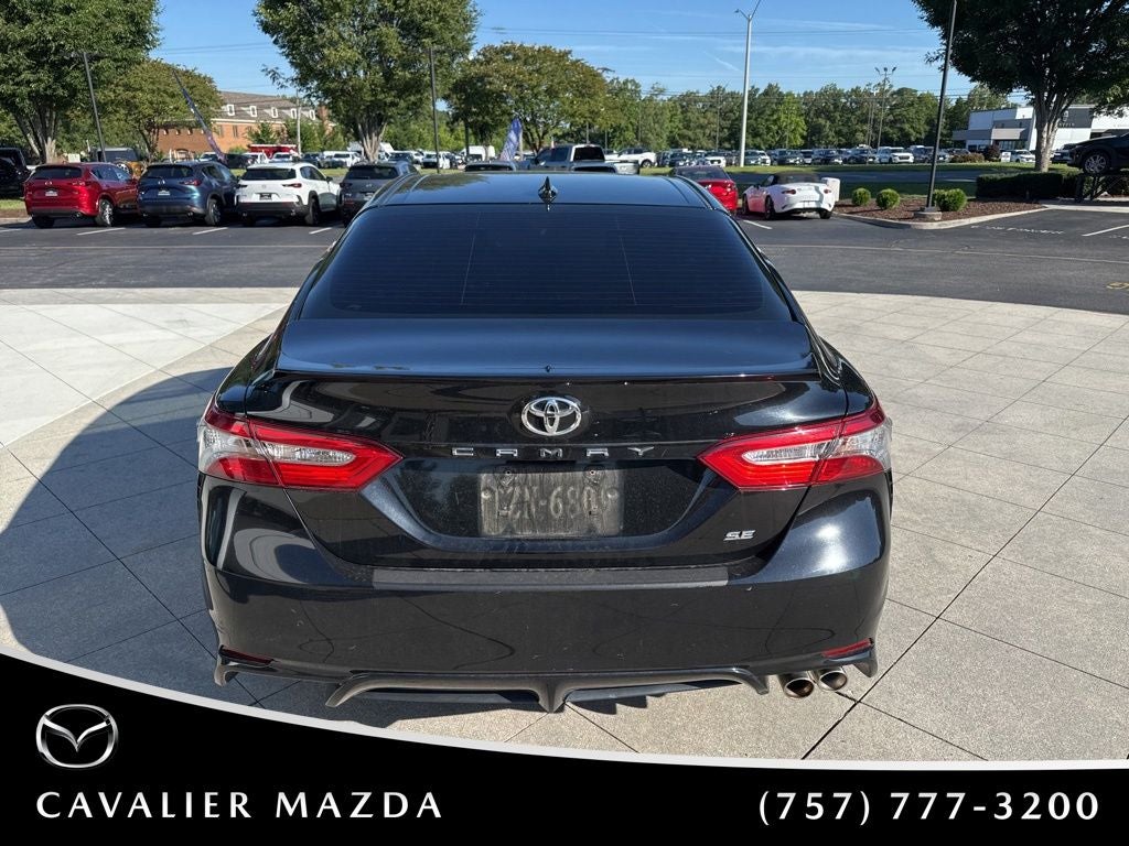 2019 Toyota Camry SE