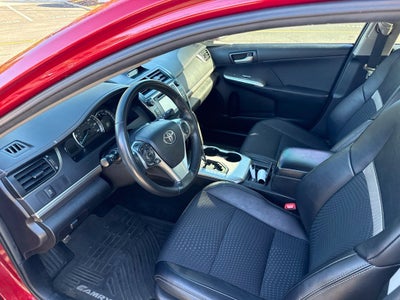 2014 Toyota Camry SE