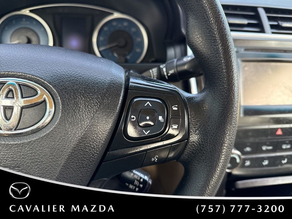 2016 Toyota Camry LE