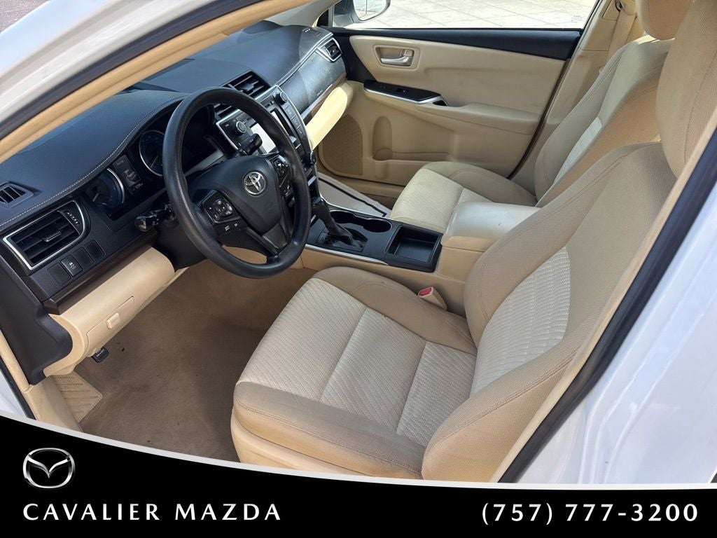 2016 Toyota Camry LE