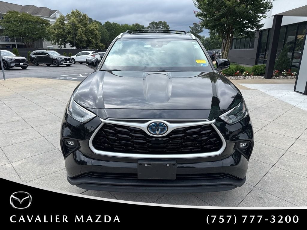 2023 Toyota Highlander Hybrid XLE