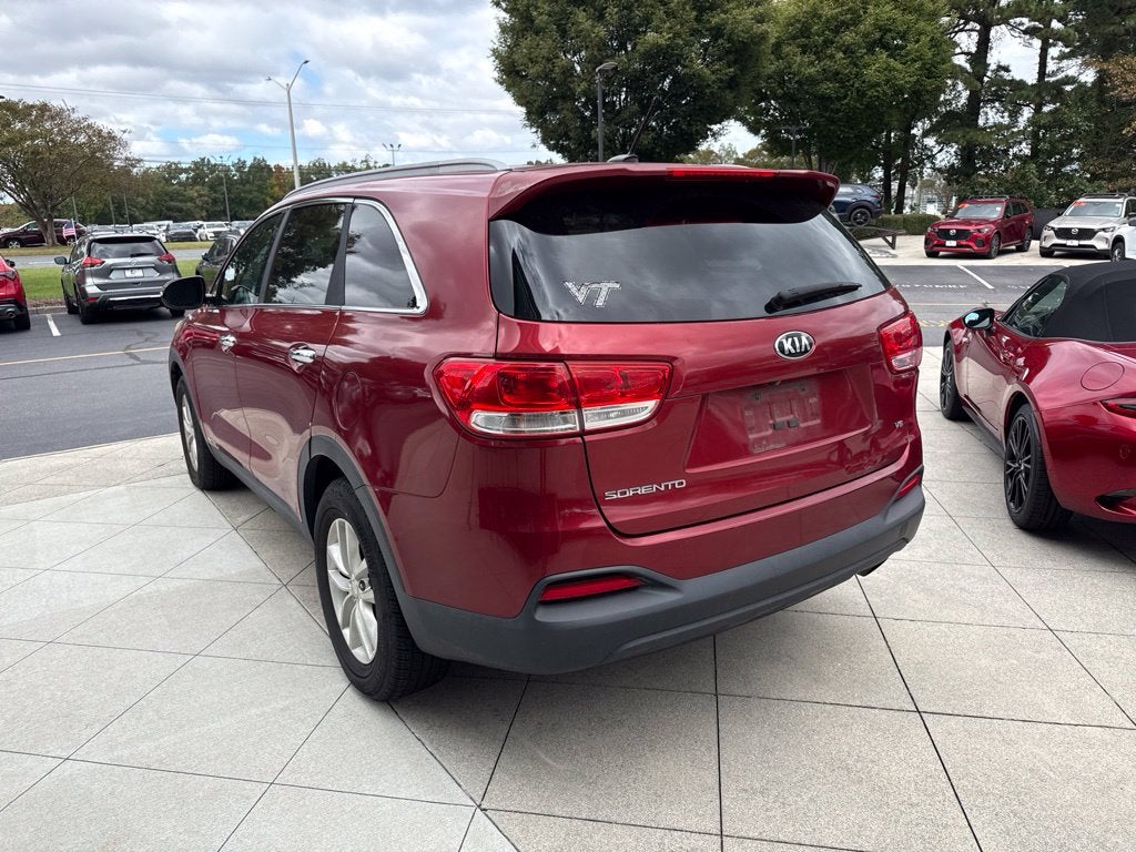 2016 Kia Sorento LX