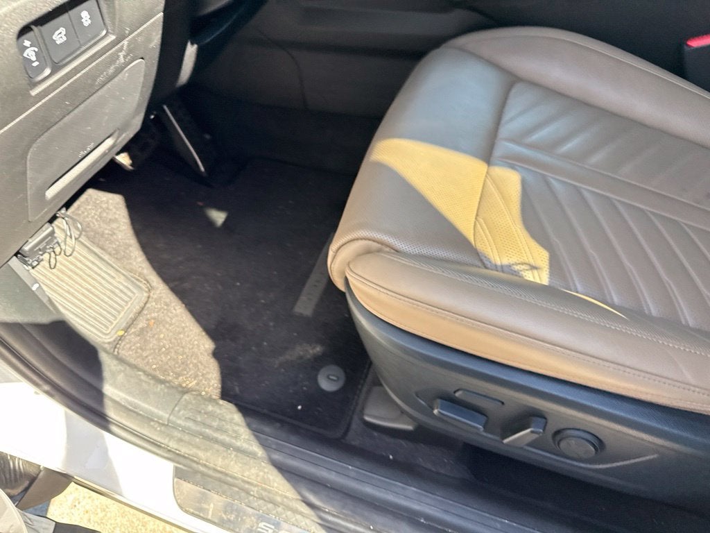 2024 Kia Sorento X-Line SX Prestige