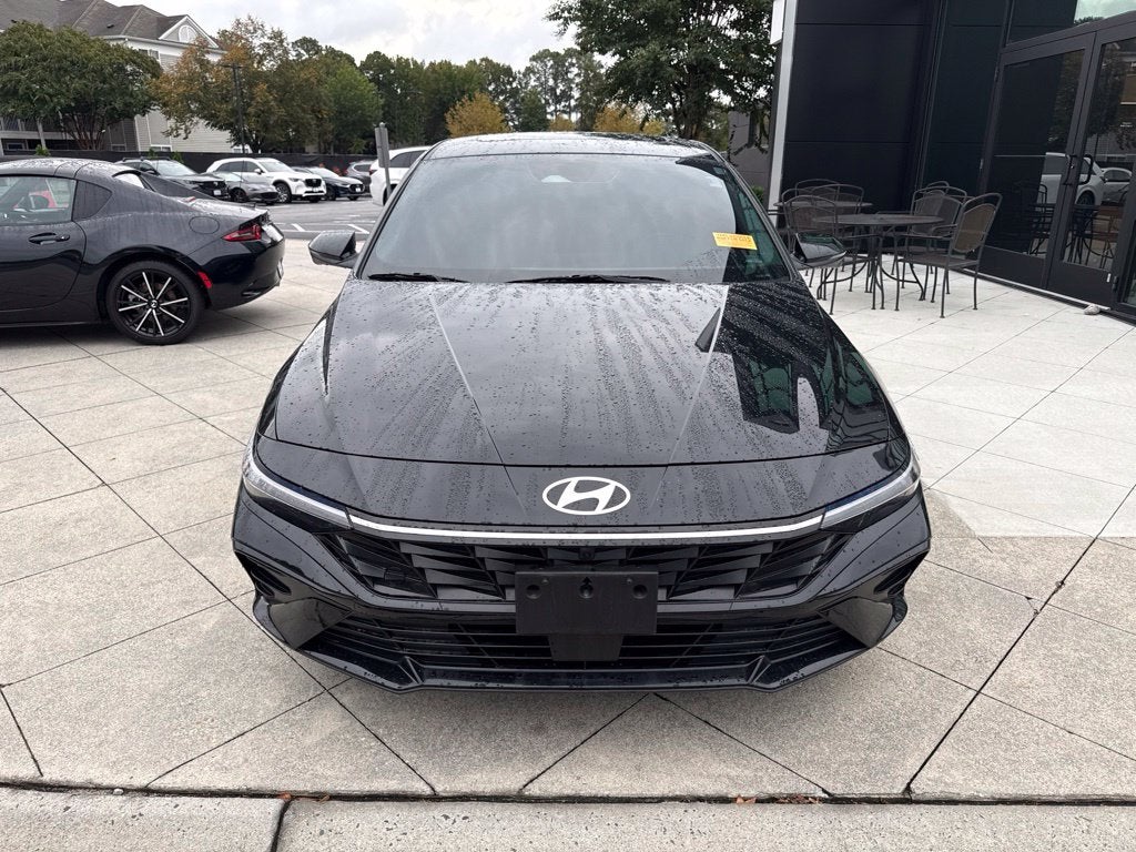 2024 Hyundai Elantra Limited