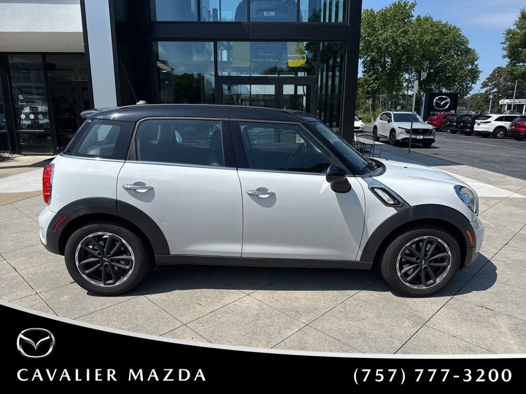 2016 MINI Cooper S Countryman Base