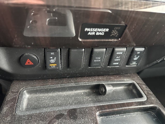 2014 Nissan Titan SL