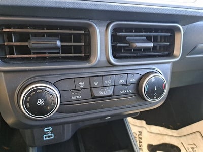 2024 Ford Maverick XL