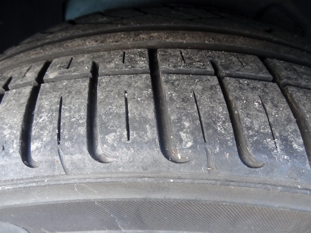 2002 Ford Thunderbird Base