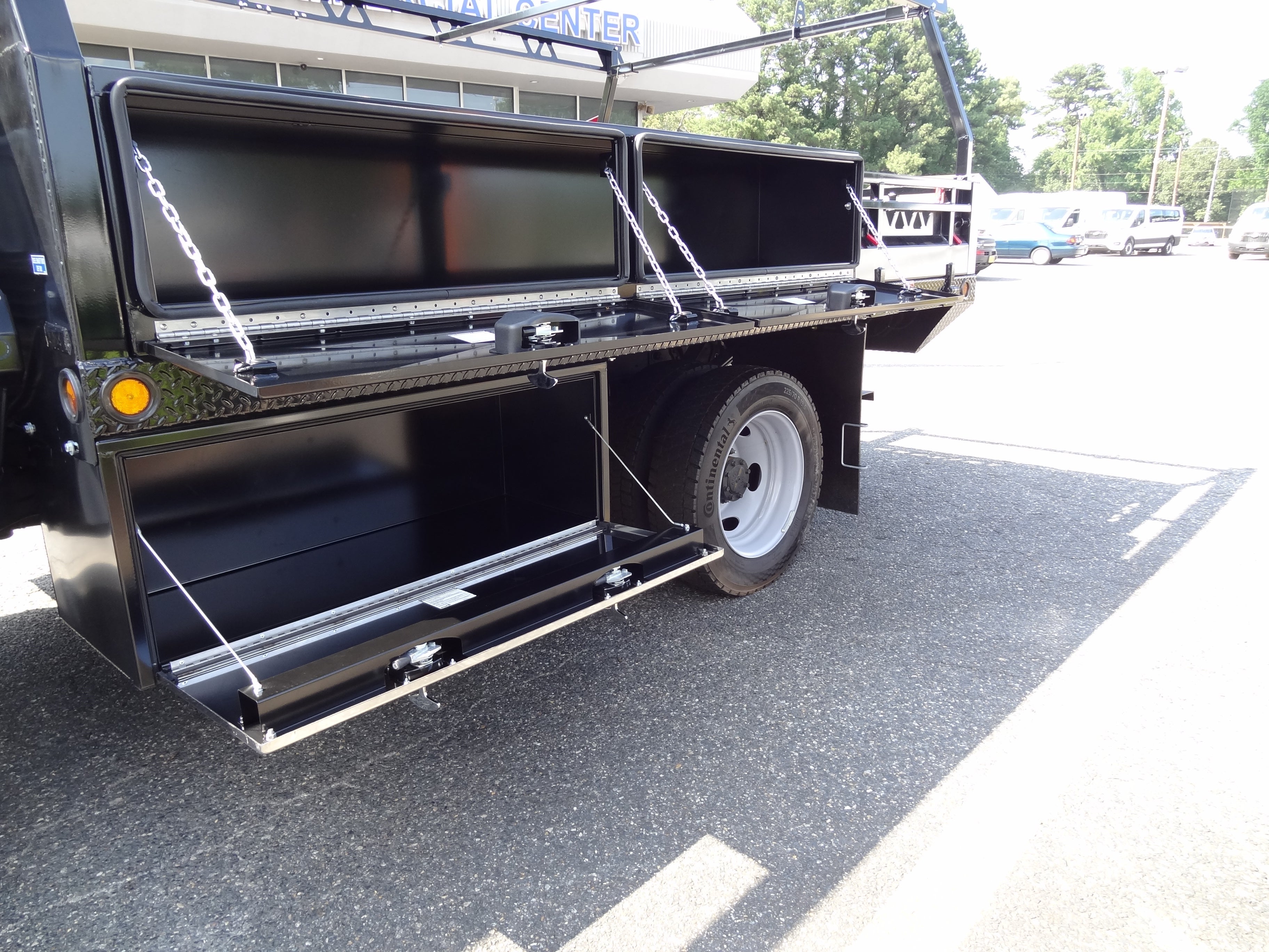 2025 Ford Chassis Cab F-450® XL