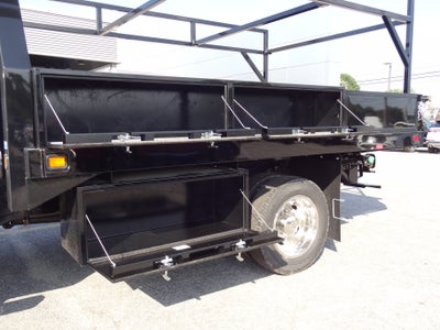 2025 Ford Chassis Cab F-550® XL