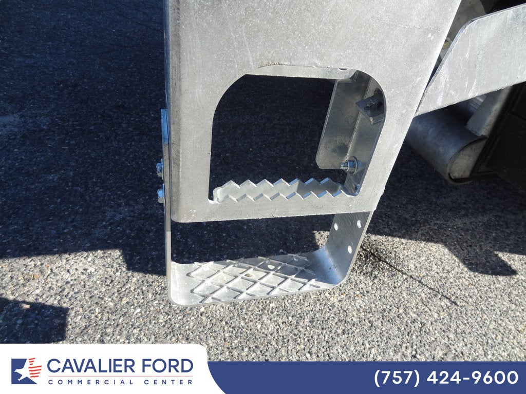 2027 Ford Econoline Cutaway E-350 SRW