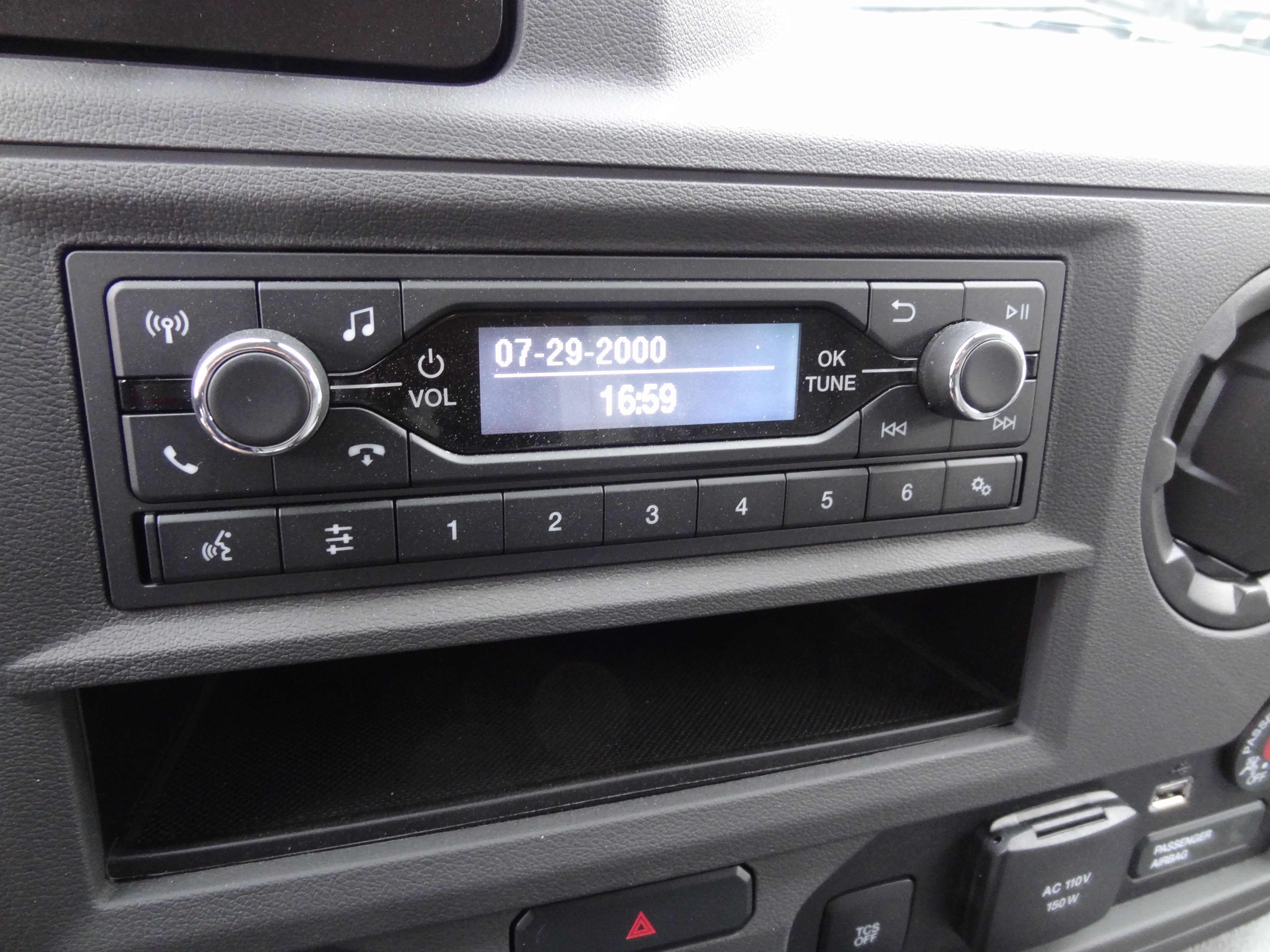 2026 Ford Econoline Cutaway E-350 SRW