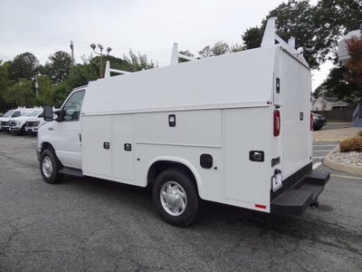 2026 Ford Econoline Cutaway E-350 SRW