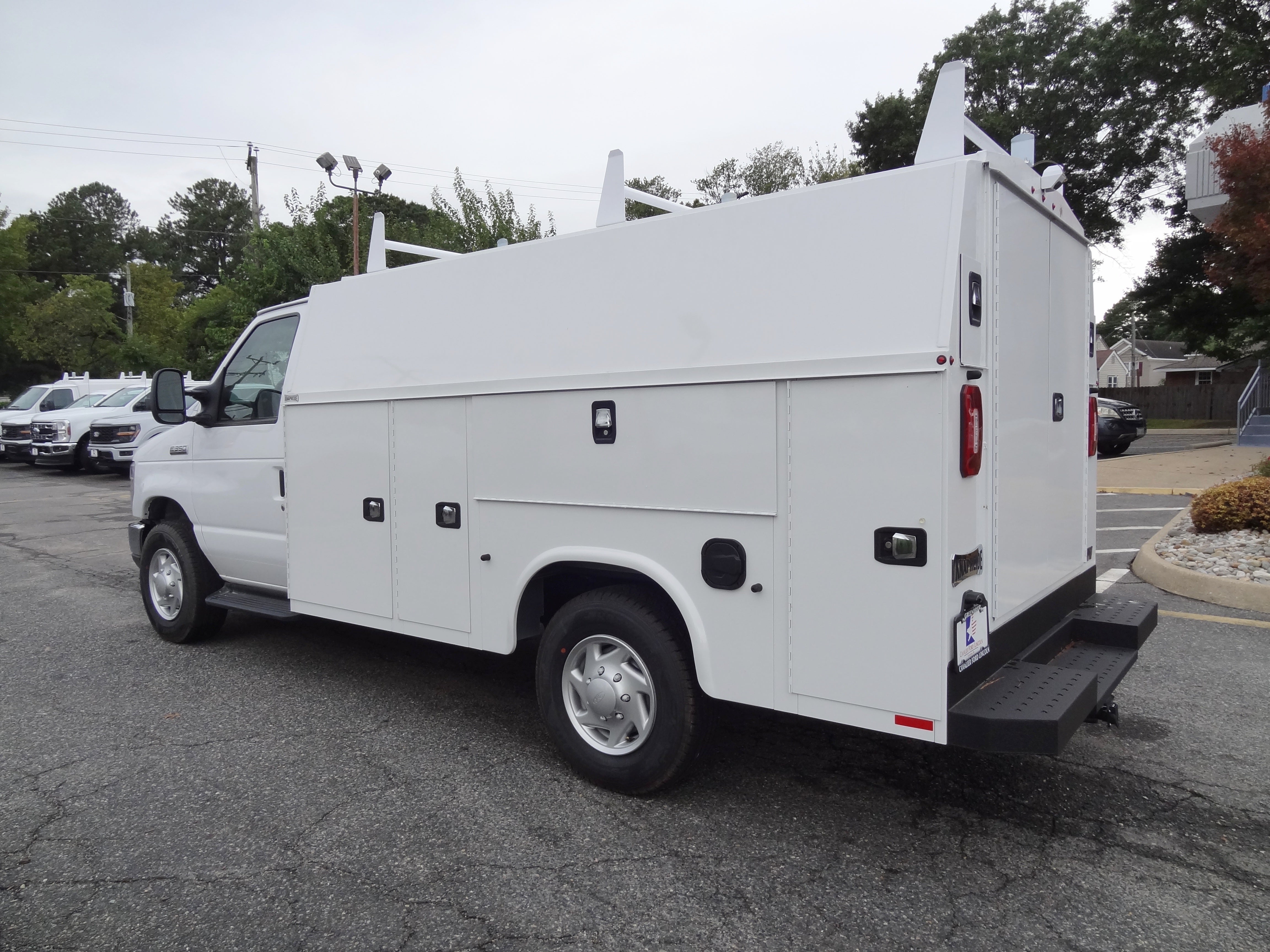 2026 Ford Econoline Cutaway E-350 SRW