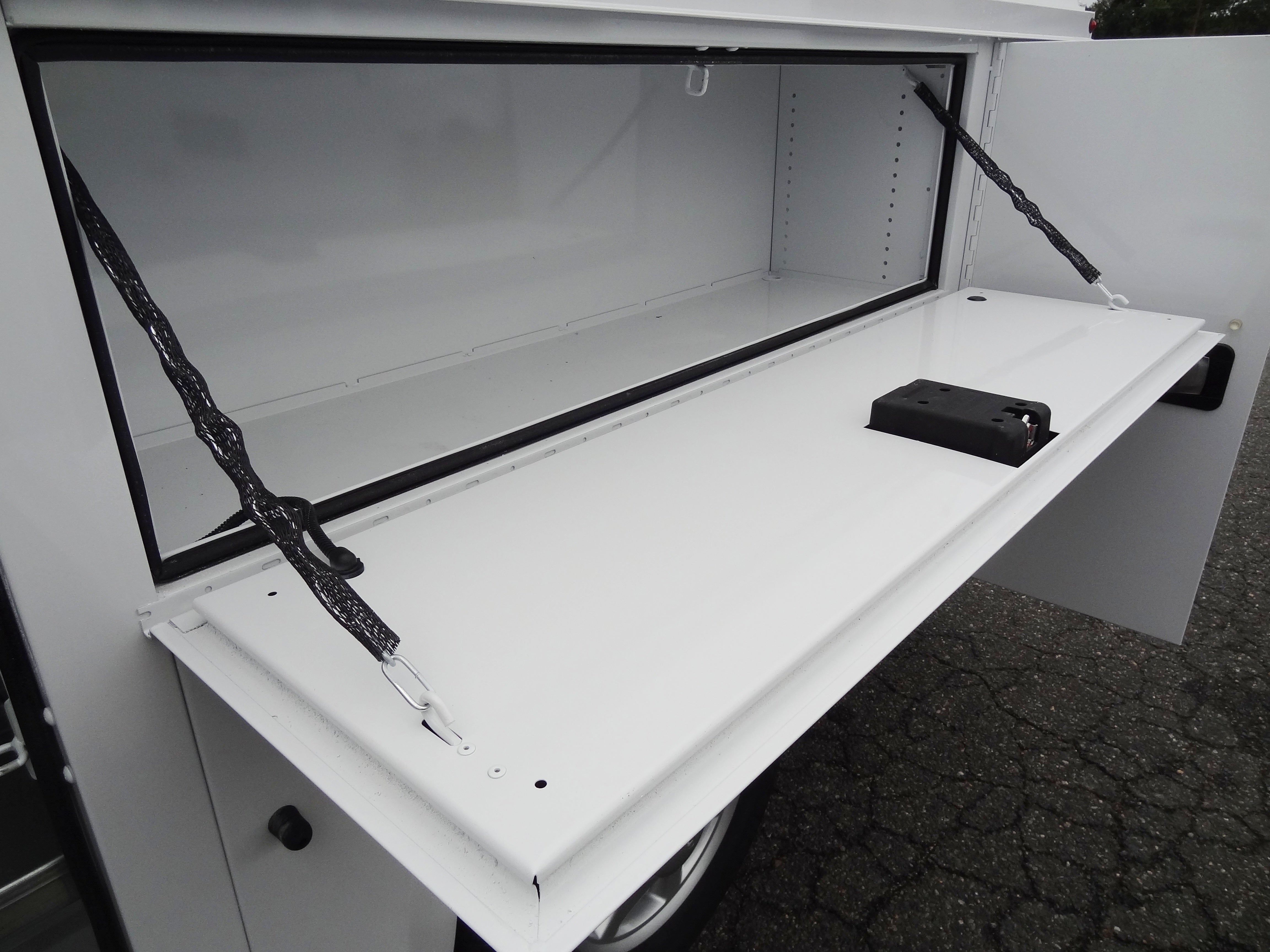 2026 Ford Econoline Cutaway E-350 SRW