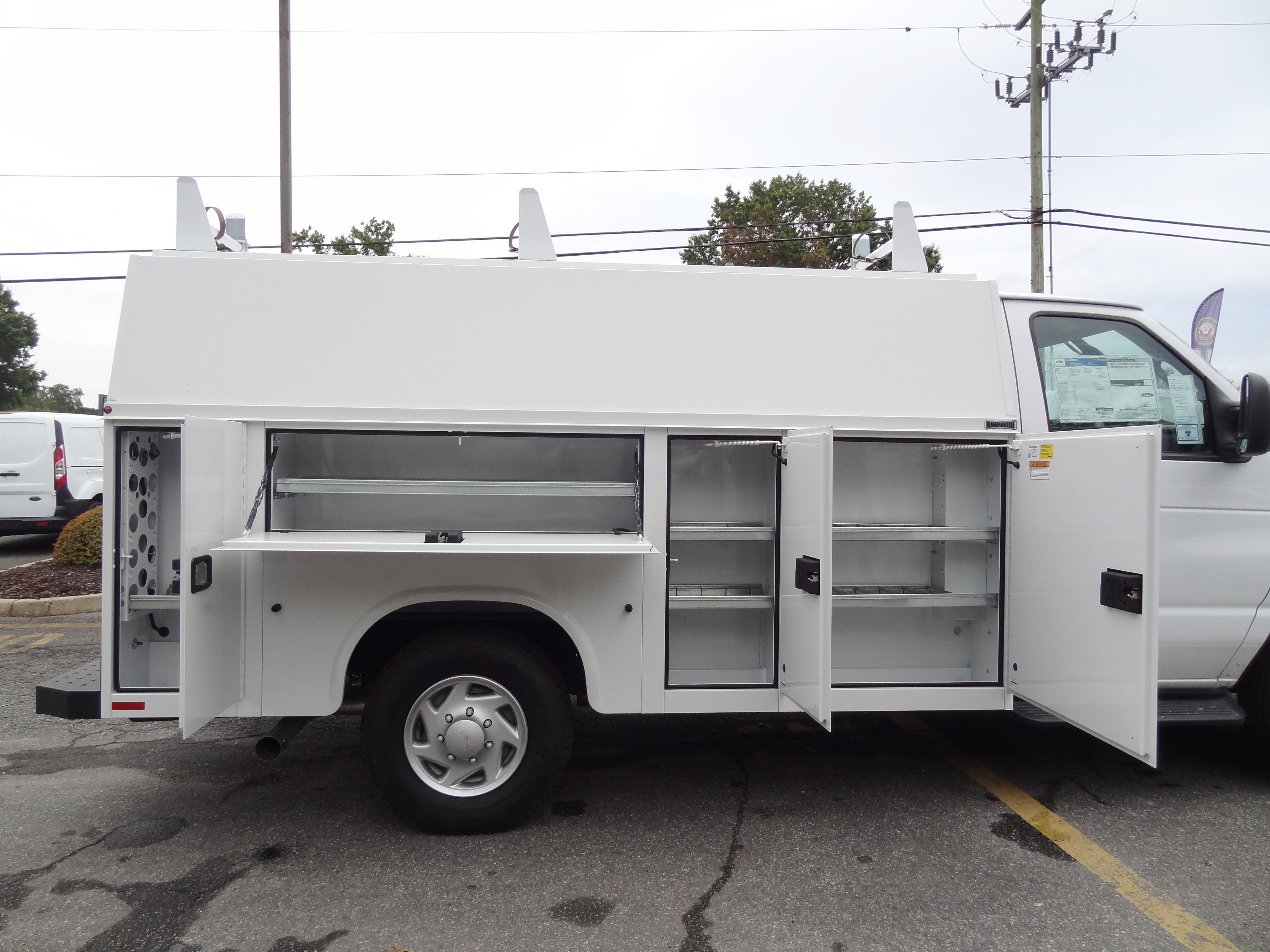 2026 Ford Econoline Cutaway E-350 SRW