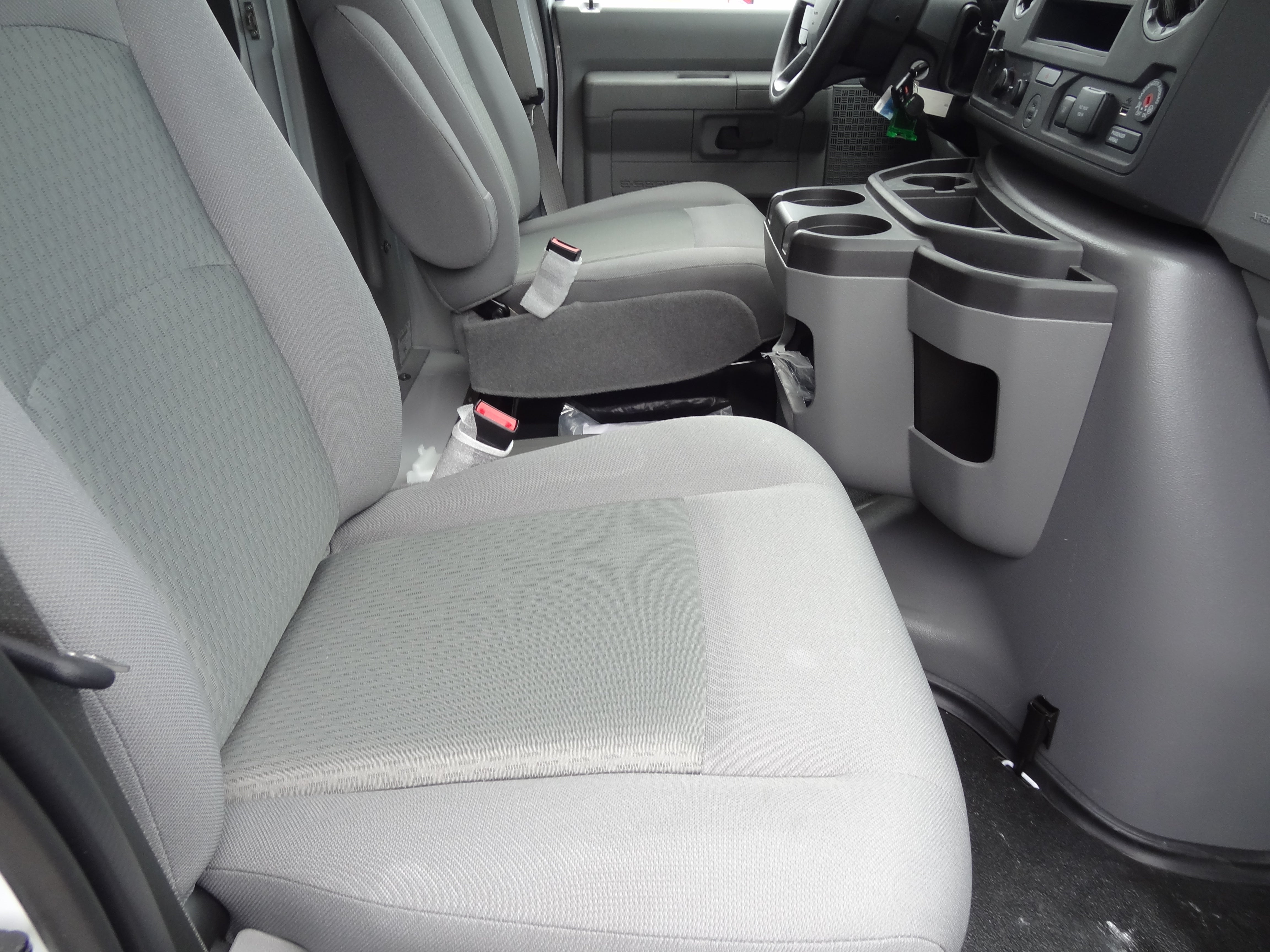 2026 Ford Econoline Cutaway E-350 SRW