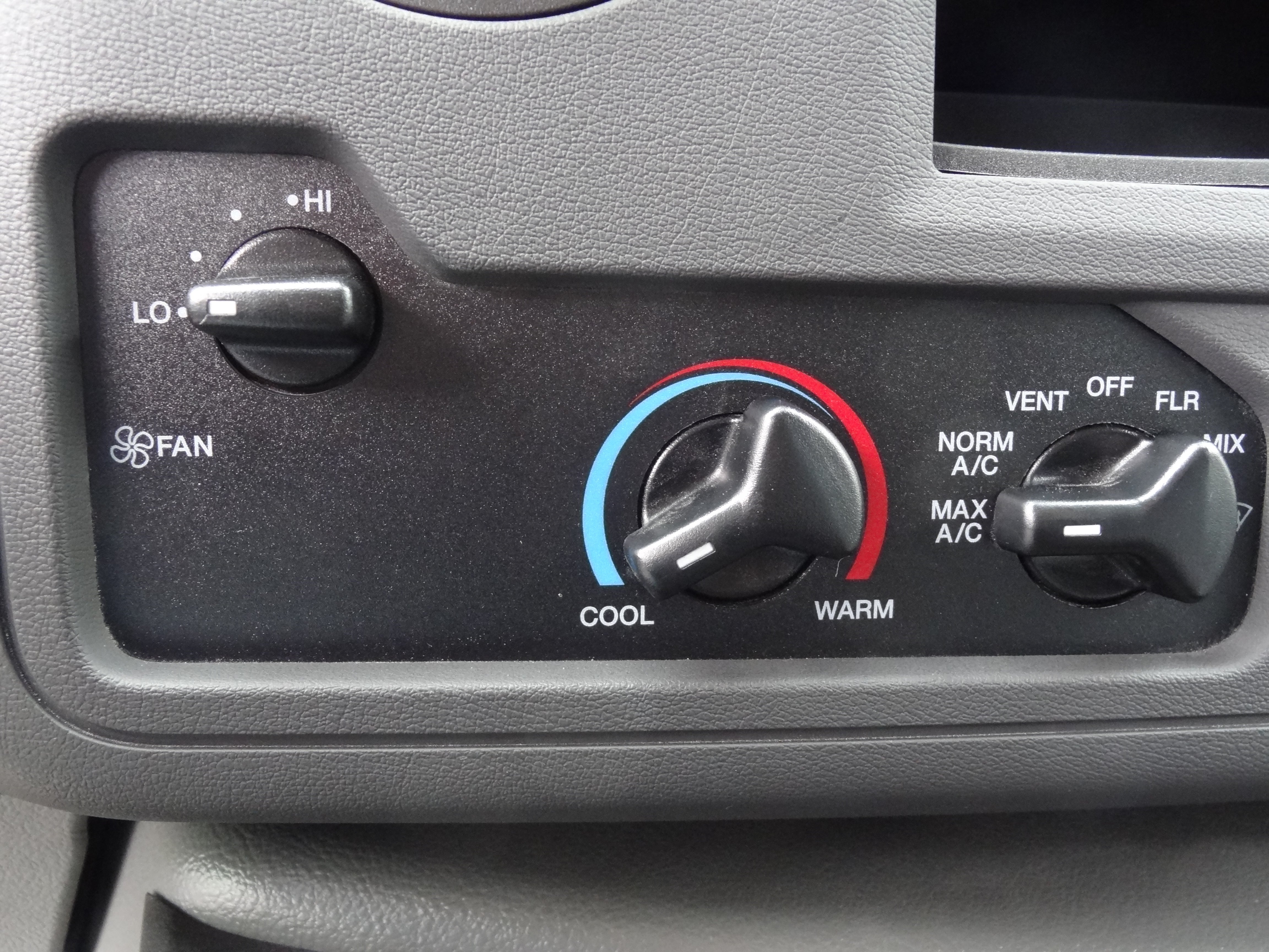 2026 Ford Econoline Cutaway E-350 SRW