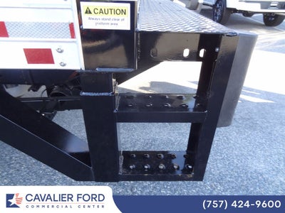 2027 Ford Econoline Cutaway E-450 DRW