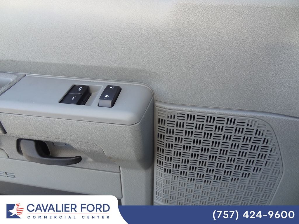 2027 Ford Econoline Cutaway E-450 DRW