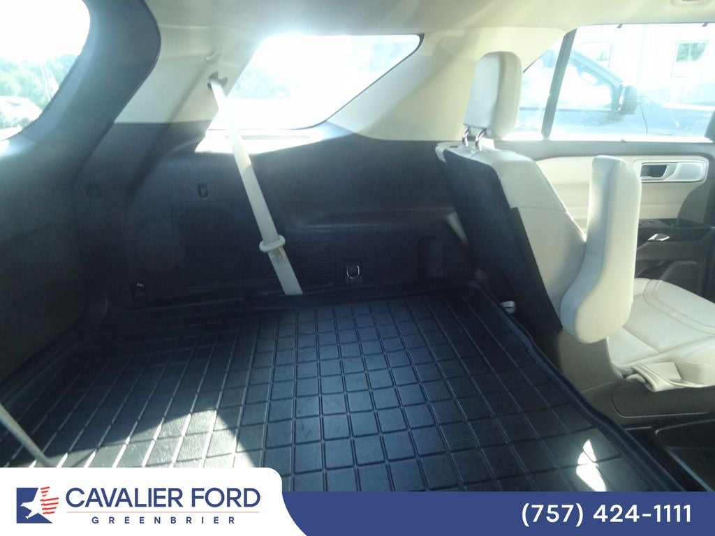 2021 Ford Explorer Platinum