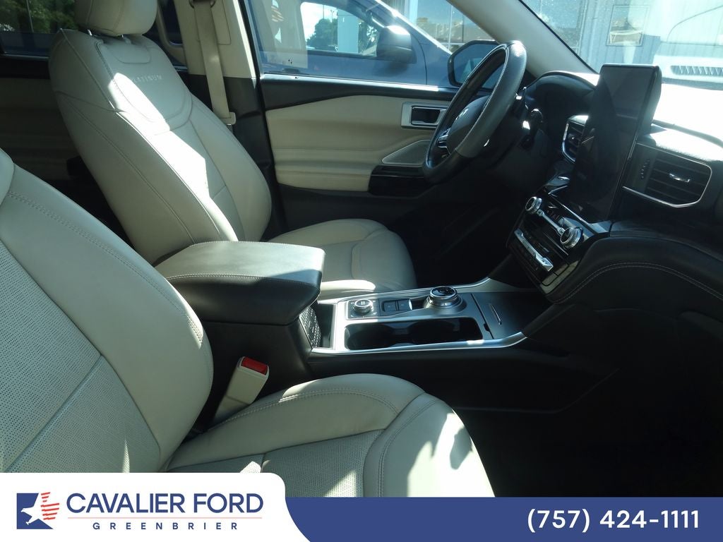 2021 Ford Explorer Platinum